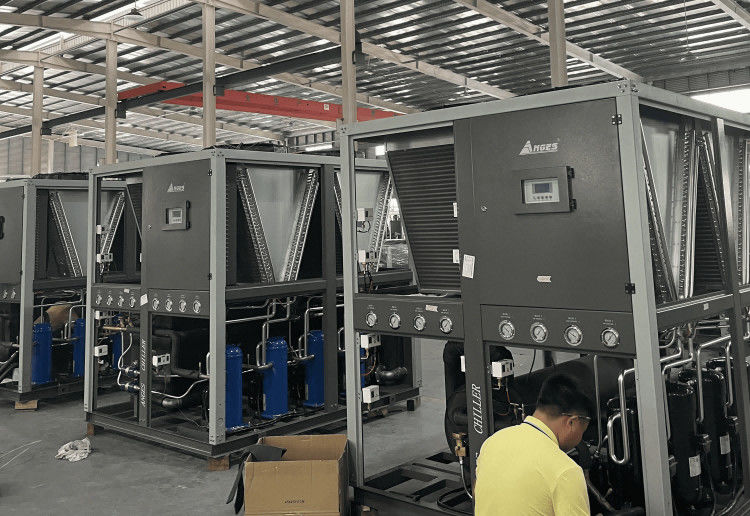 کولر آب صنعتی خنک کننده هوا 40HP برای ماشین بسته بندی ، کولر آب خنک کننده صنعتی 40TR