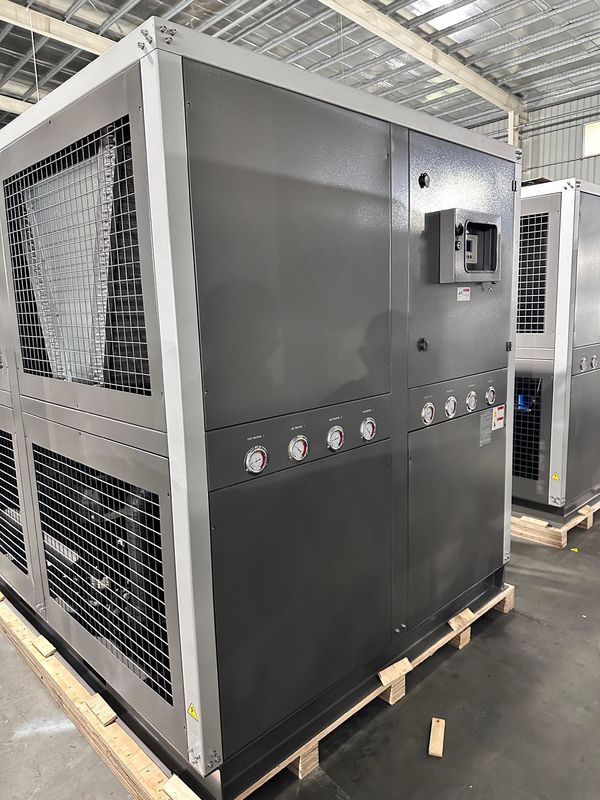 عرضه کارخانه 60HP خنک کننده آب صنعتی خنک کننده آب صنعتی 60 تن نوع گلیکول با چهار کمپرسور رول